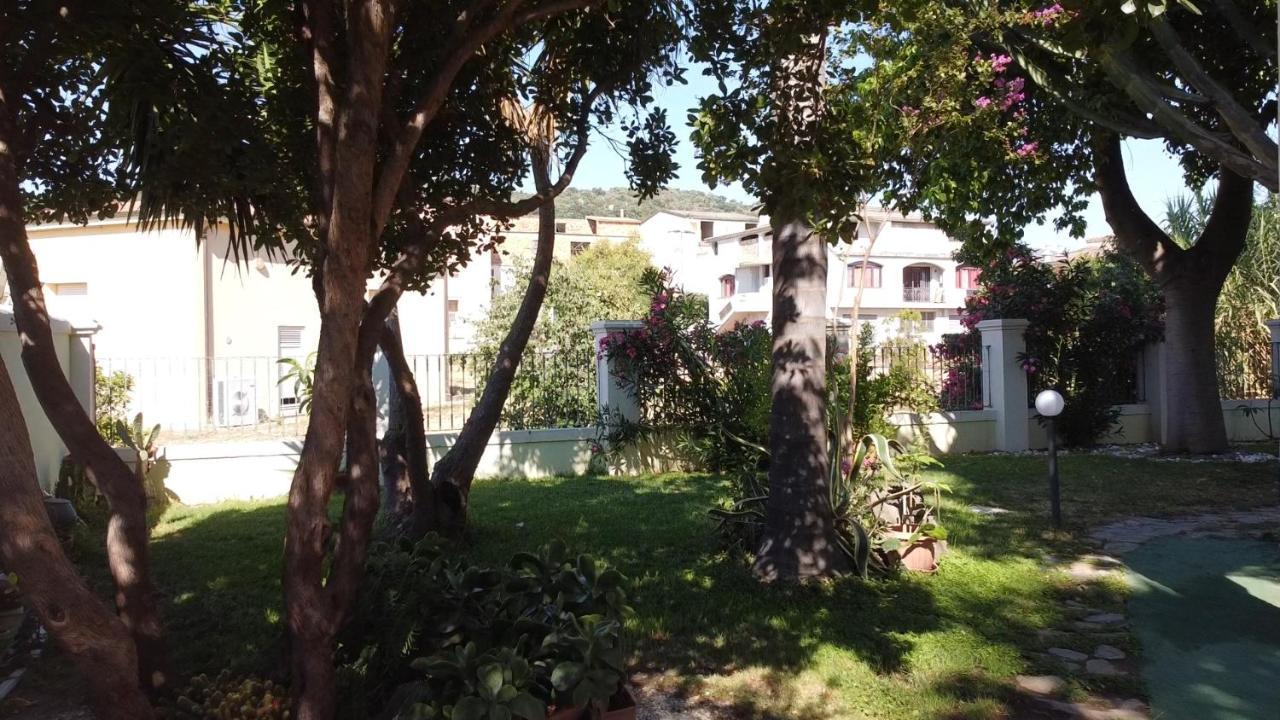 Castelletto Verde Bari Sardo Extérieur photo